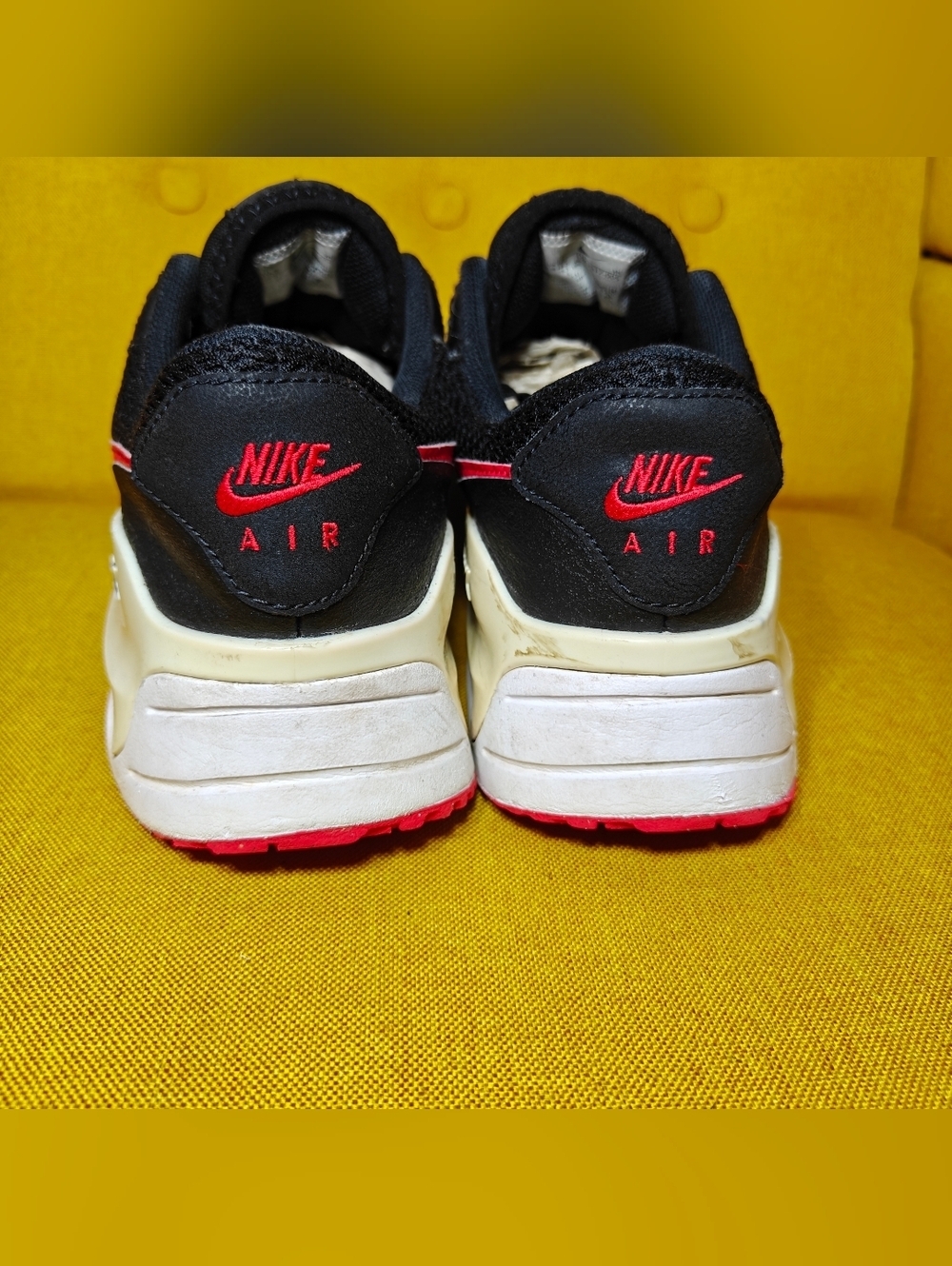 Nike Air Max SYSTM Black Red White Sneaker Men's Shoes Size 10.5 - Picture 7 of 9